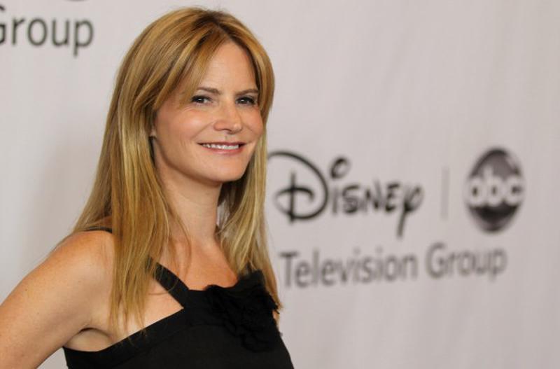 jennifer-jason-leigh