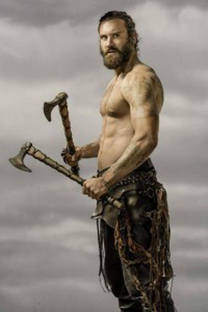Clive Standen - Rollo