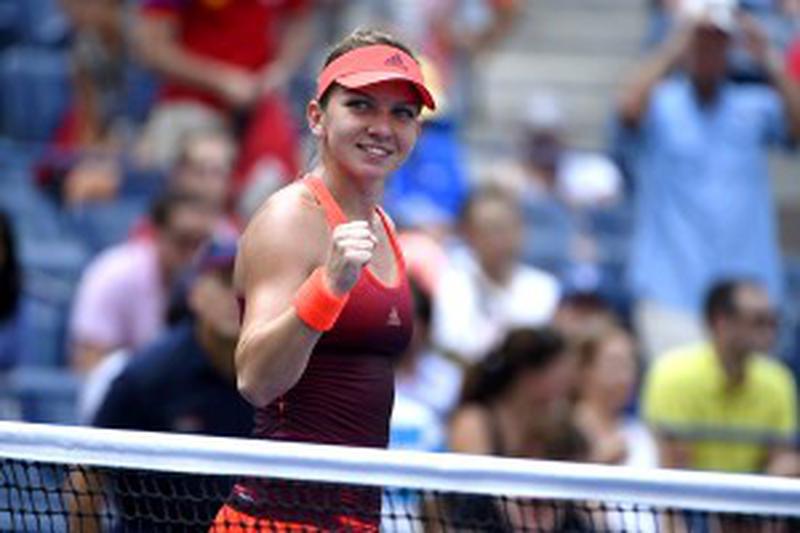 Simona Halep of Romania plays her second round match at the US Open at the USTA Billie Jean King National Tennis Center in the Flushing neighborhood of the Queens borough of New York City, NY, USA, on September 3, 2015. Photo by Corinne Dubreuil/ABACAPRESS.COM | 514206_004 New York City Etats-Unis United States
