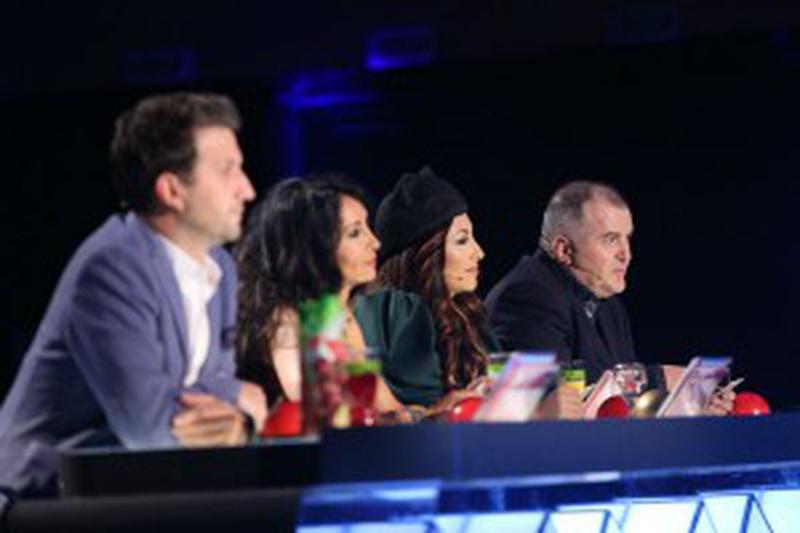 juriul Romanii au talent