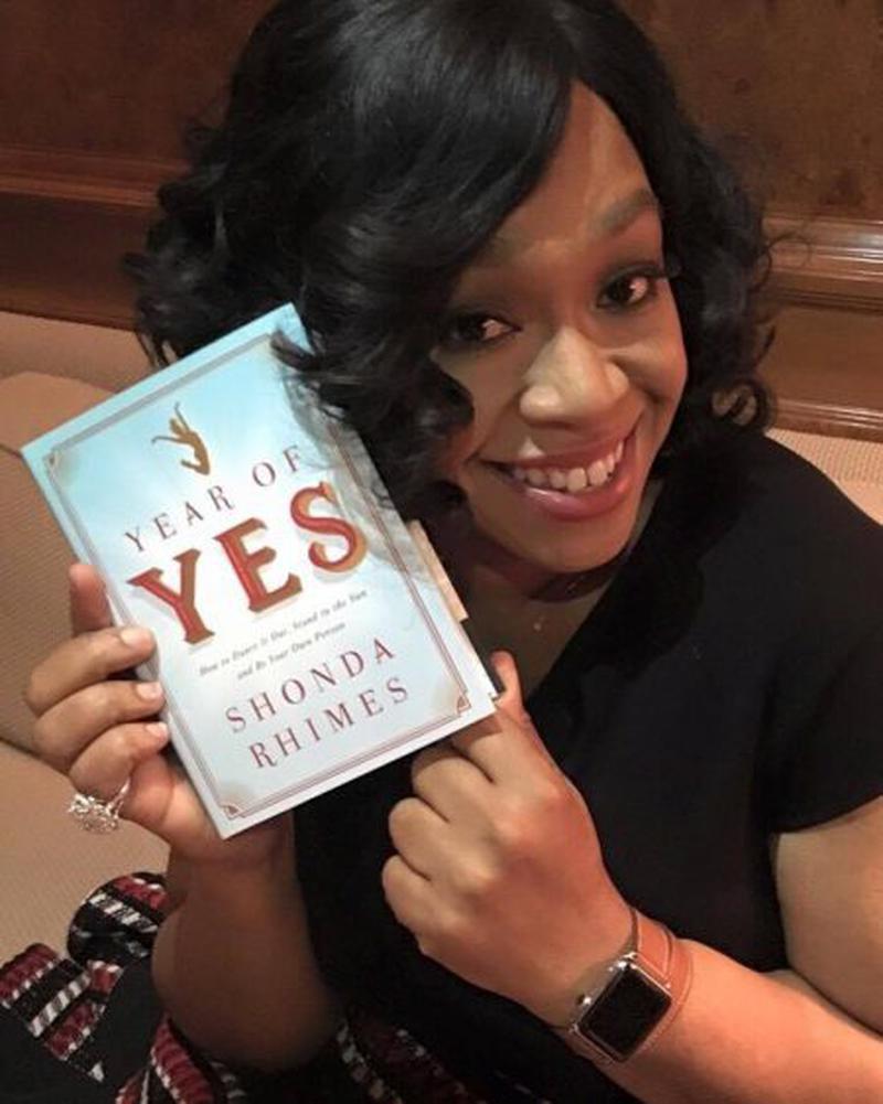 shonda-rhimes-book