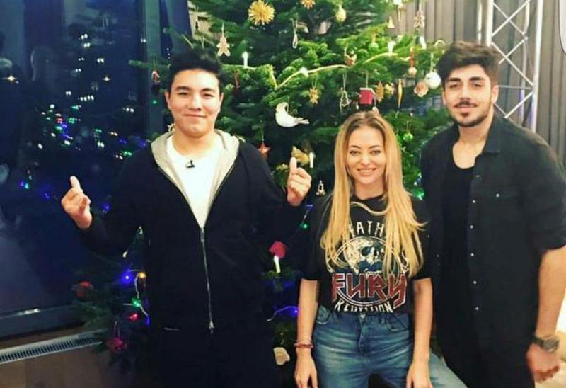 delia-bradul-de-craciun-finalisti-x-factor-2016