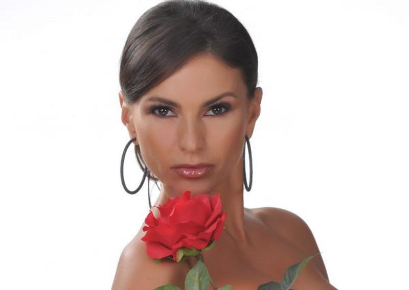 Ramona Bădescu face Crăciunul numai acasă, la Craiova