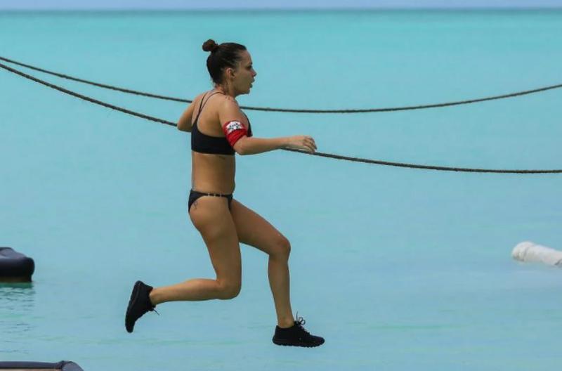 Andreea Antonescu participa la Survivor in echipa Faimosilor