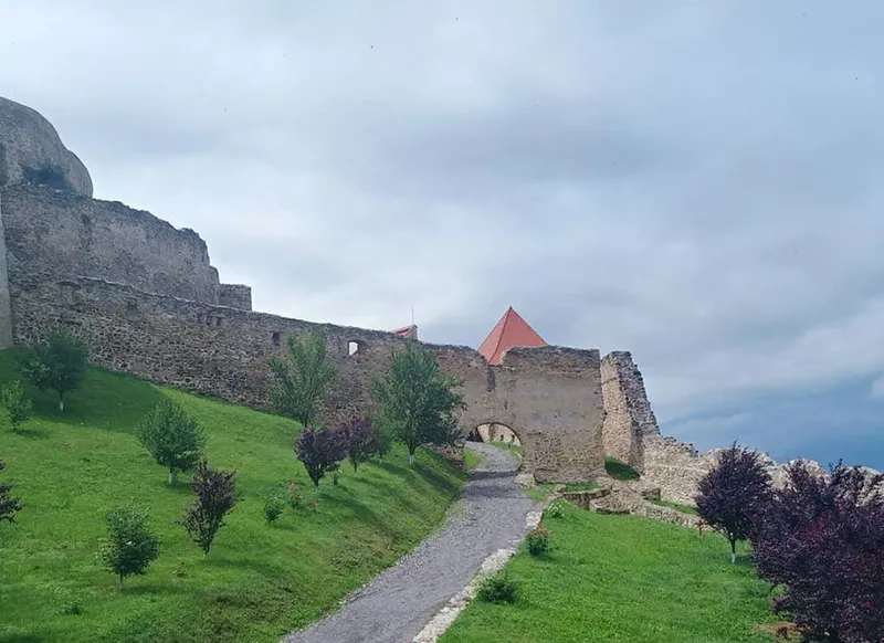 Locuri De Vizitat In Romania Cu Copiii Obiective Turistice Pentru VacanÈÄ