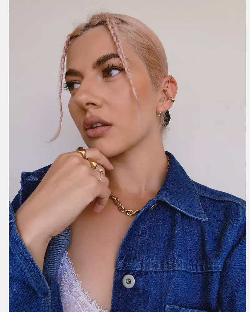 Imaginile incendiare cu care Lidia Buble și-a cucerit fanii Zici că este din Vogue (5)