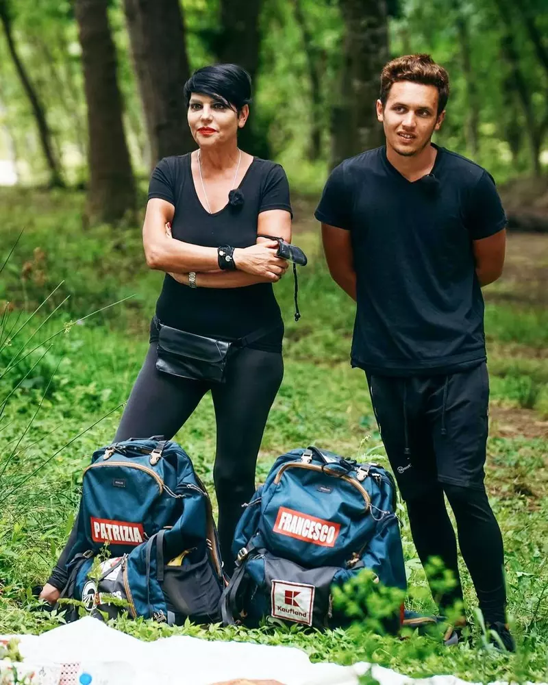 224561949_886951648919457_5916723853955937842_n