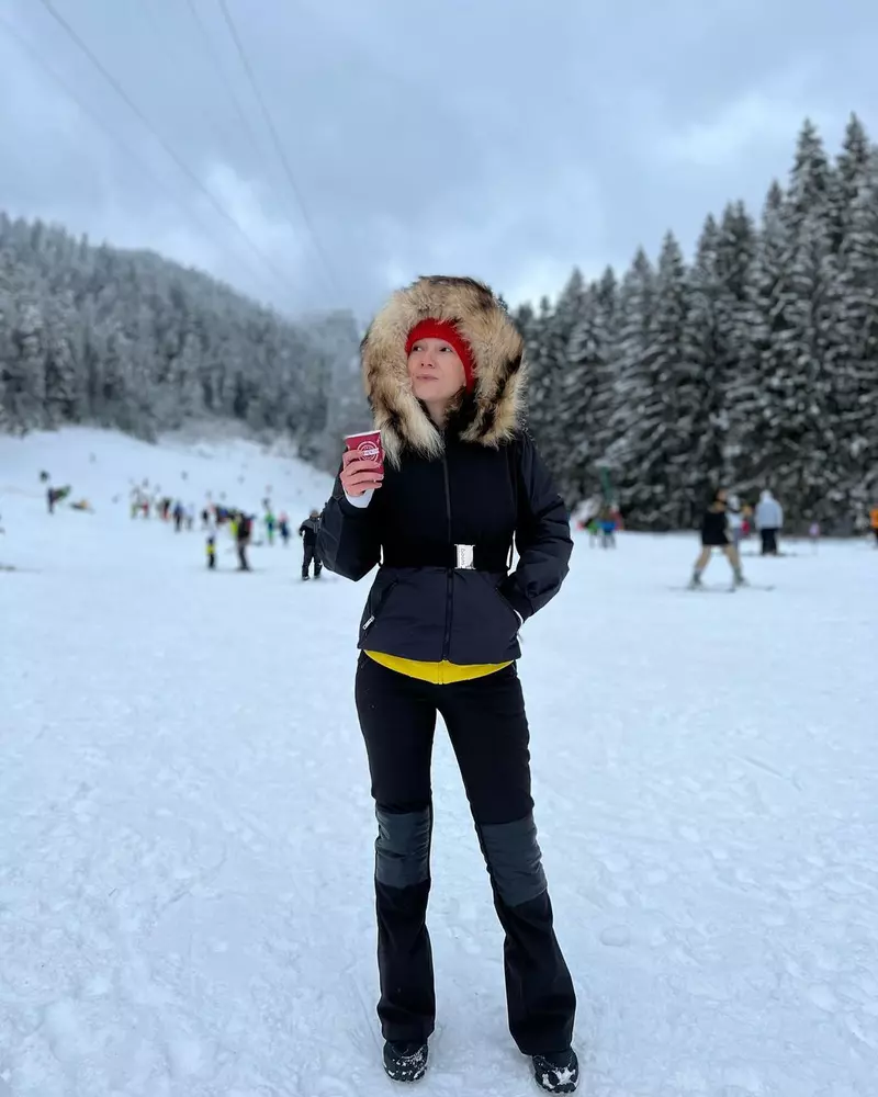 De ce a fost Adela Popescu dezamăgită de vacanța de la munte alături de copii (1)