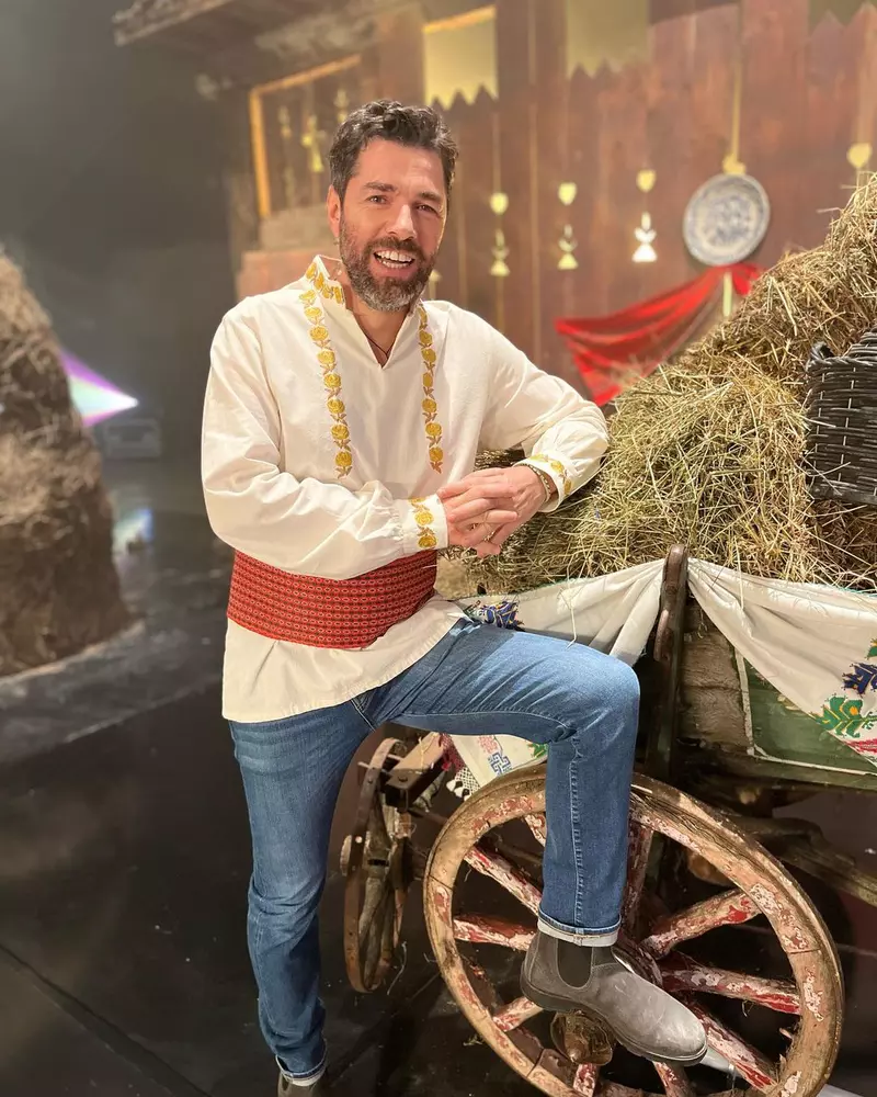 Alex-Dima-a-devenit-tata-pentru-a-doua-oara-Partenera-lui-a-nascut-un-baietel-2