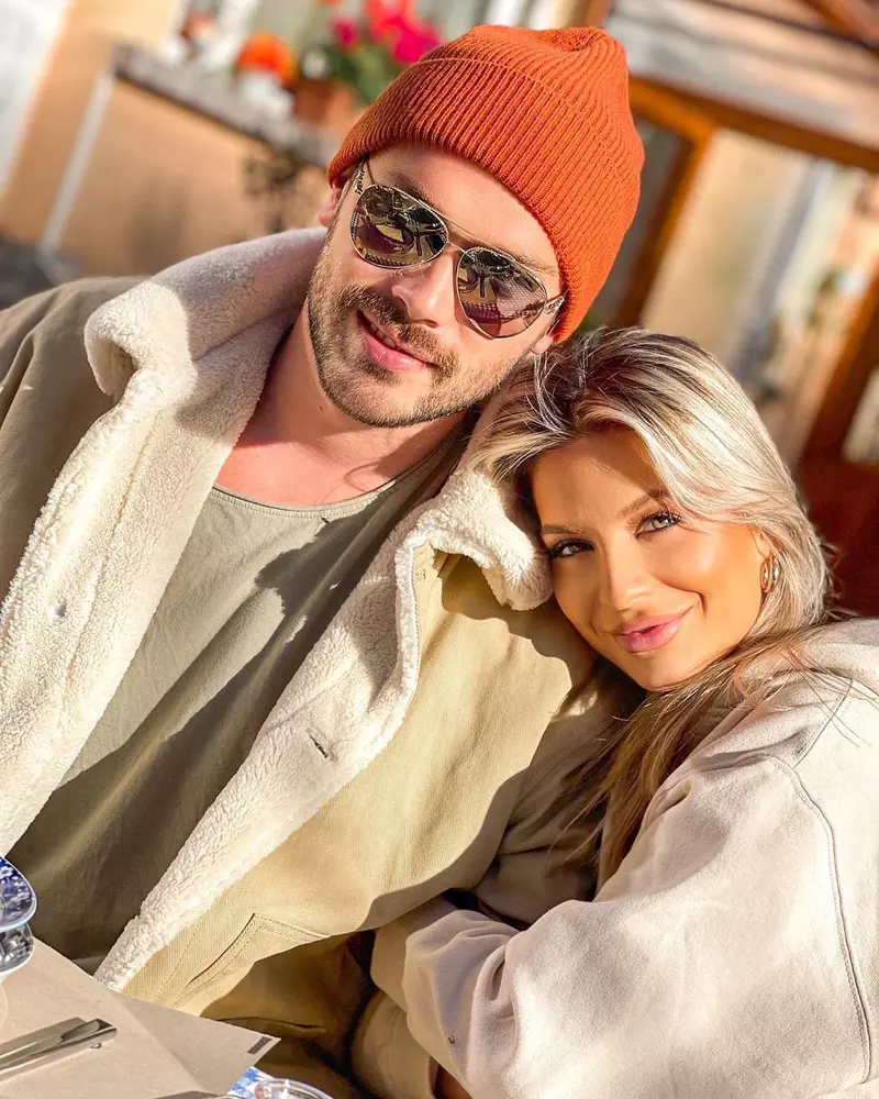 Ana Baniciu a spus când va avea loc nunta cu Edy Kovacs. Cum vrea să arate rochia de mireasă