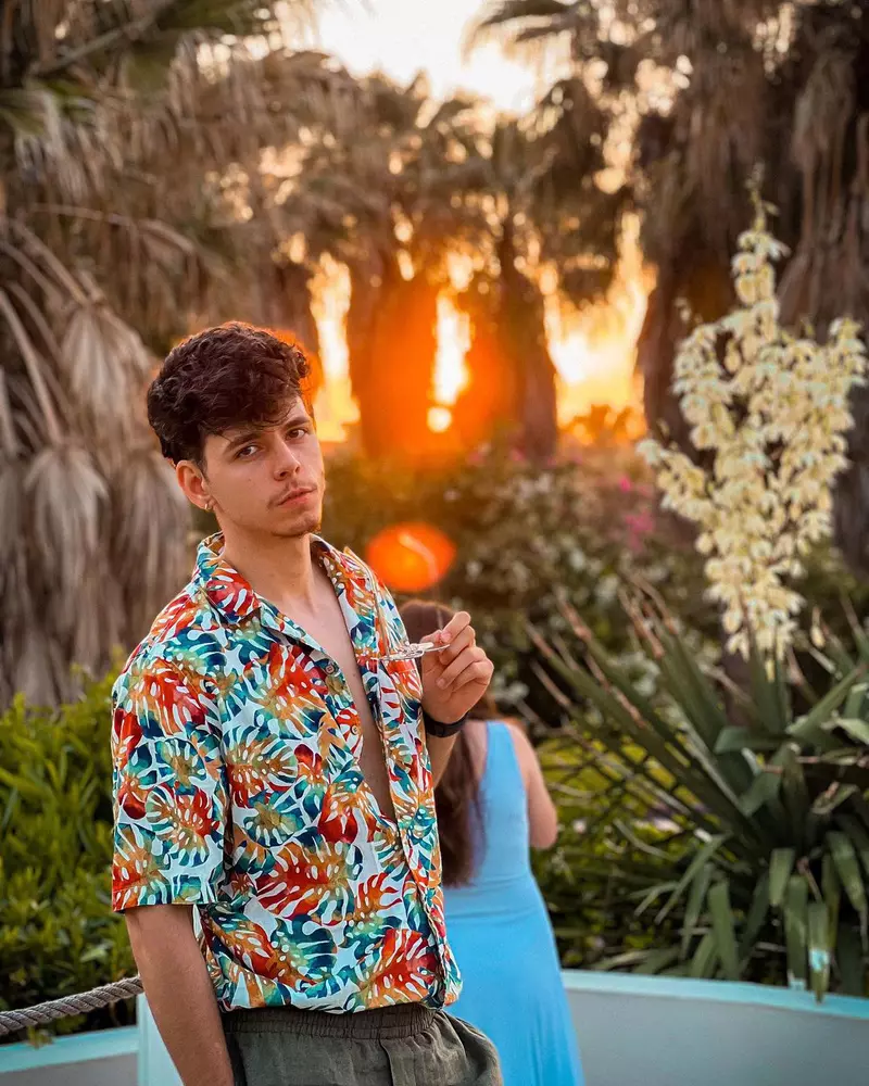 Emilian-de-la-„Te-cunosc-de-undeva-2022-detalii-despre-noua-sa-relatie.-Cu-ce-se-ocupa-iubita-lui-2