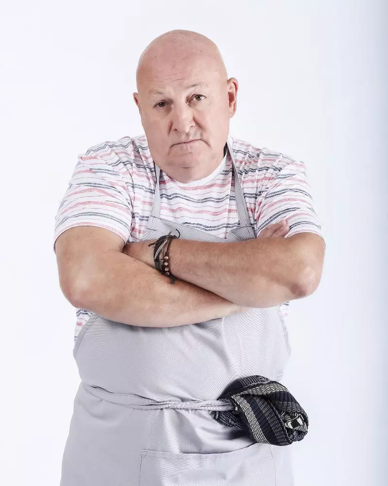 bebe-cotimanis-a-dat-lovitura-cu-scoala-lui-de-actorie-1