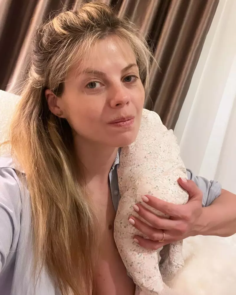 Roxana Hulpe, fotografie specială alături de fiica ei, Zora