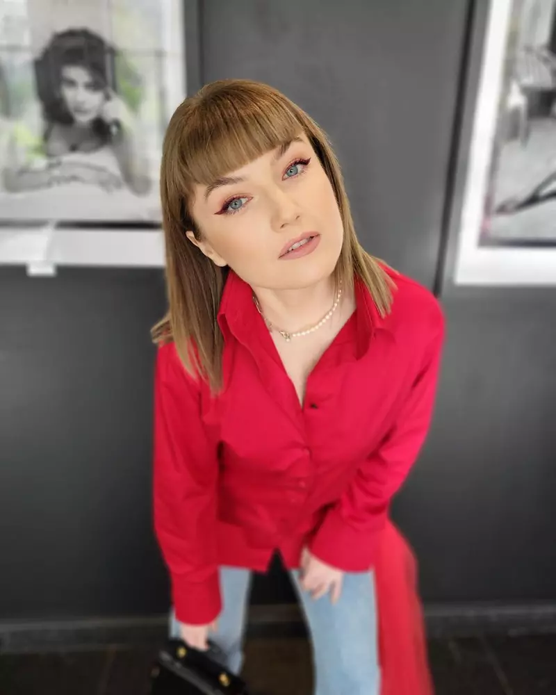 alexandra-ungureanu-2