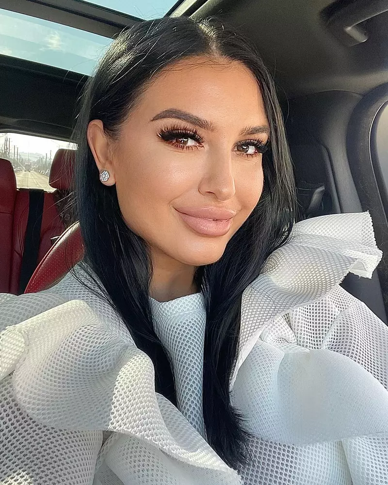 mirela-de-la-insula-iubirii-1