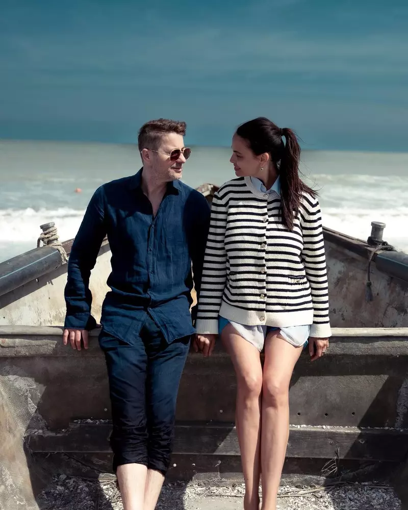 anca-serea-anunt-surprinzator.-sotia-lui-adi-sina-isi-vinde-hainele-2-1