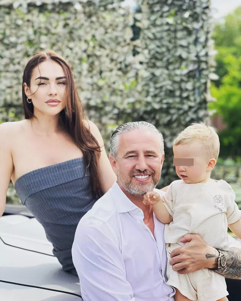 Laurențiu Reghecampf Corina Caciuc copil fiu băiat Liam