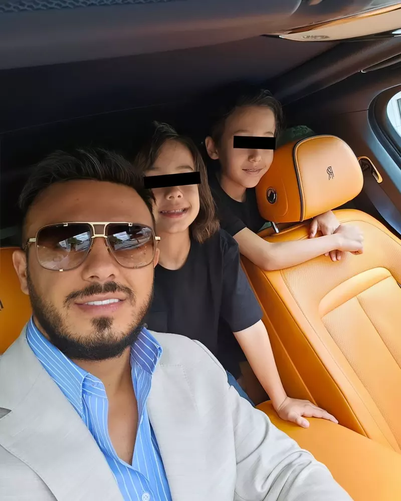 Gabi Bădălău și copiii lui cu Claudia Pătrășcanu, Gabriel și Nicholas