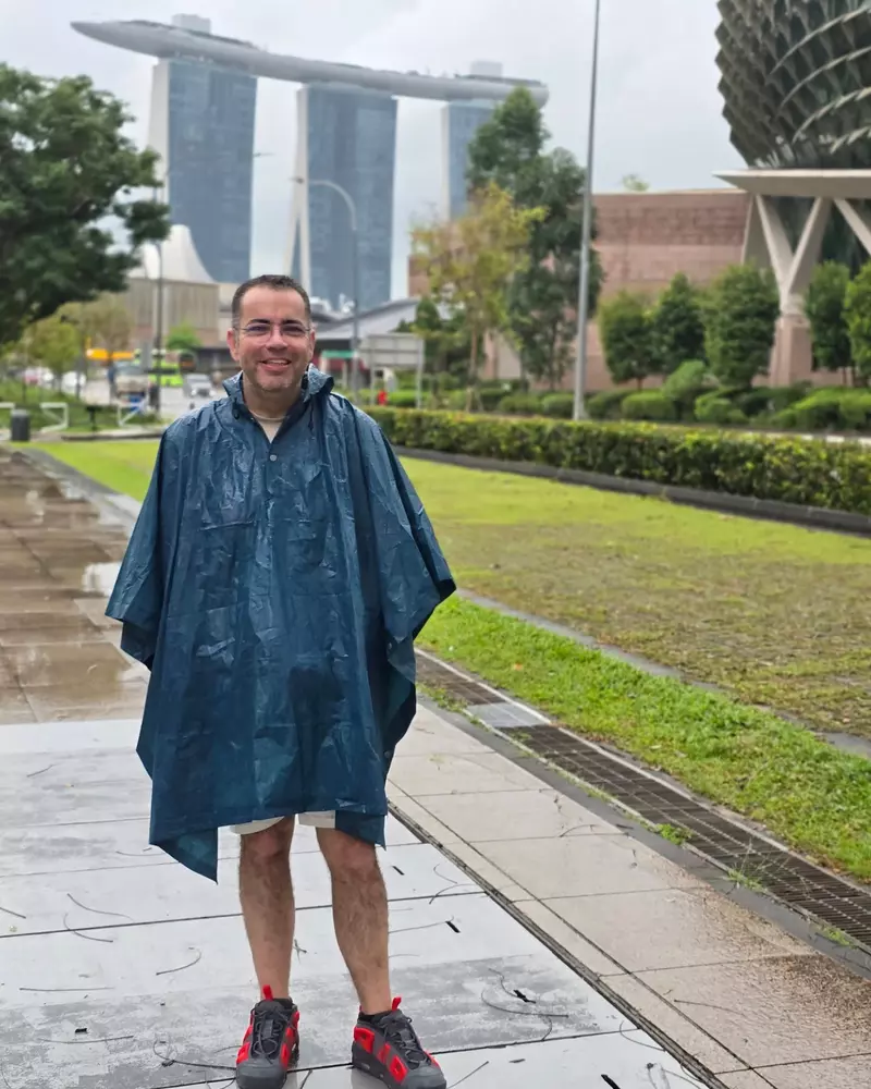 Răzvan Popescu de la Radio ZU în Singapore (6)