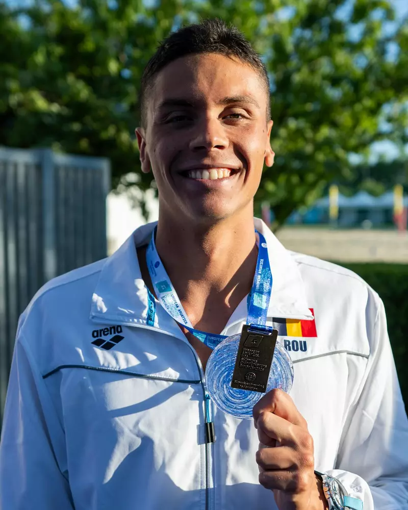 David Popovici (2)