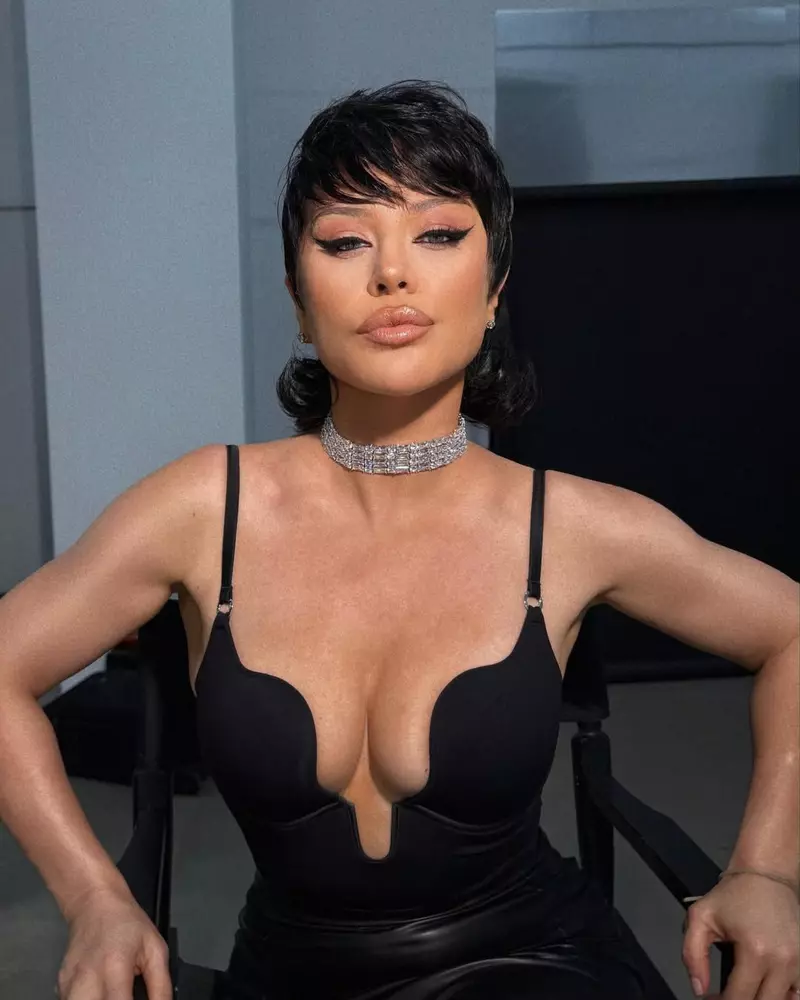 loredana sexy