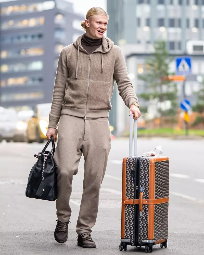 erling halaand cu geanta hermes