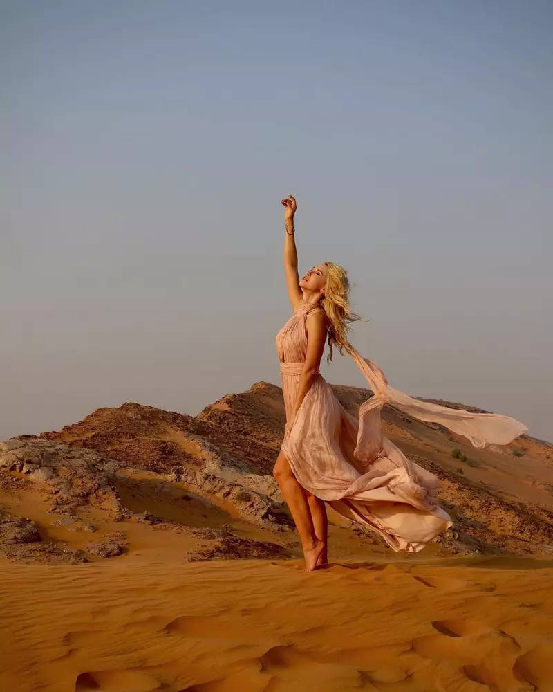 Andreea-Balan-imagini-de-vis-din-Dubai-2