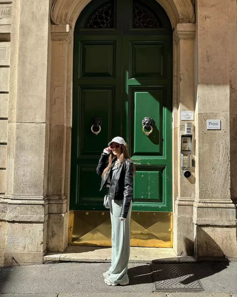 Oana Mosneagu, vacanta cu fetele la Roma. Prezenta a fost si Mara Oprea (2)