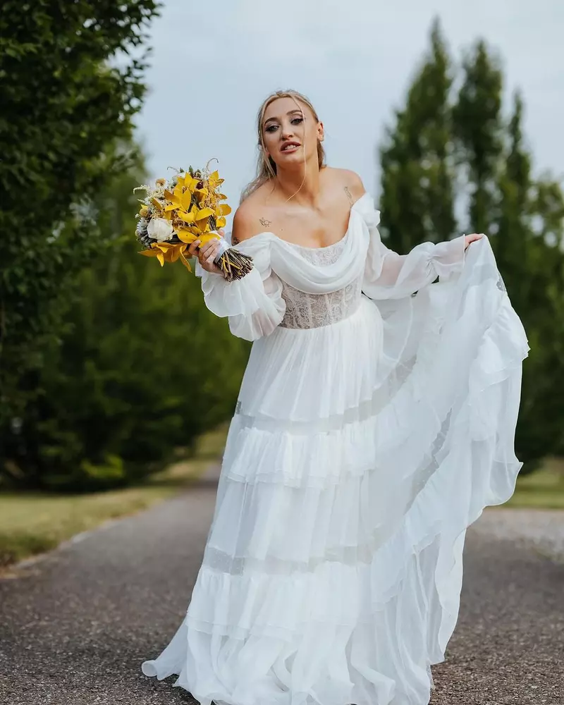 Ilona Brezoianu, noi imagini superbe de la nunta ei  (11)