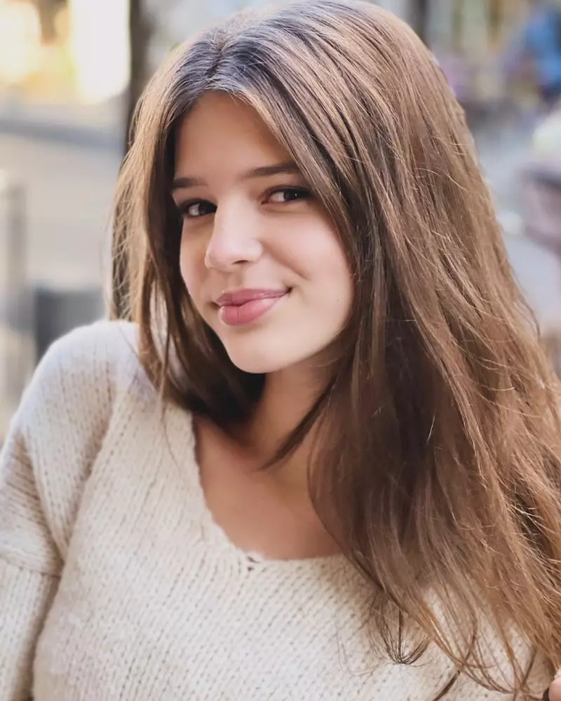 Ilona 2