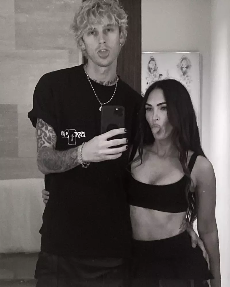 Megan Fox si Machine Gun Kelly