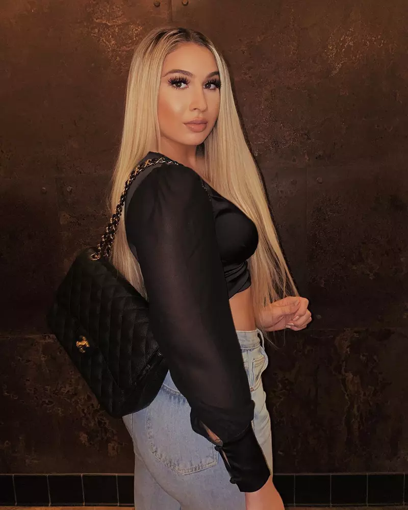 Sarah Dumitrescu