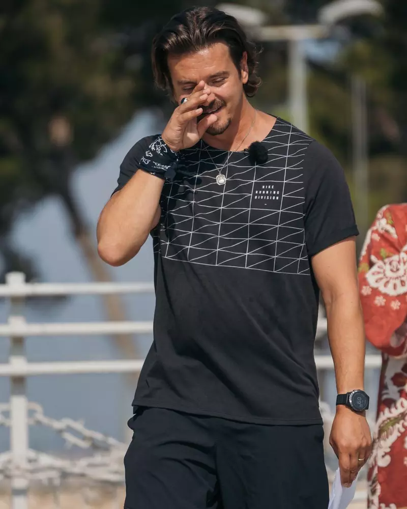 Scrisoarea-pe-care-i-a-citit-o-Elwira-lui-Mihai-Petre-la-Asia-Express-2