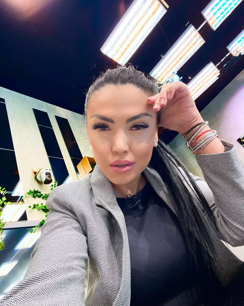 Marturisirea-inedita-facuta-de-Andreea-Mantea.-Ce-crede-vedeta-Kanal-D-despre-relatiile-toxice-2