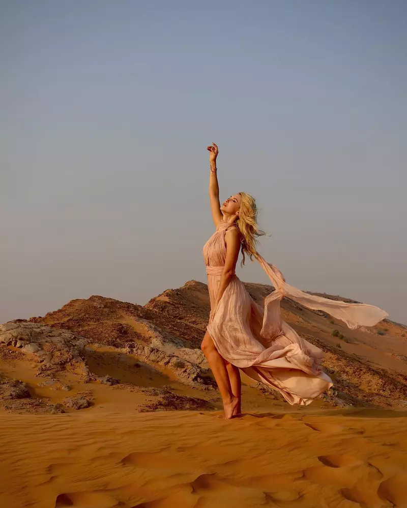 Andreea-Balan-imagini-de-vis-din-Dubai-2