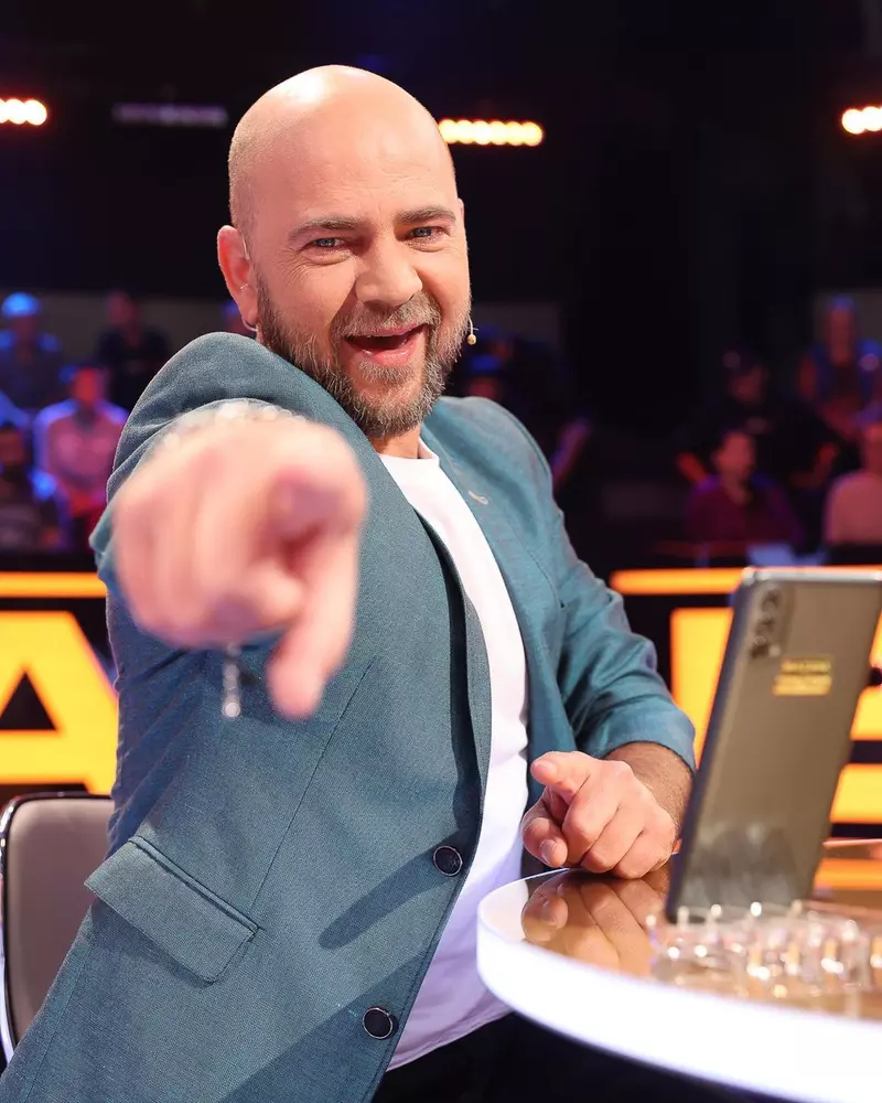 Cosmin Seleși, despre ce nu-i lipsește niciodată din buzunar în noaptea de Revelion