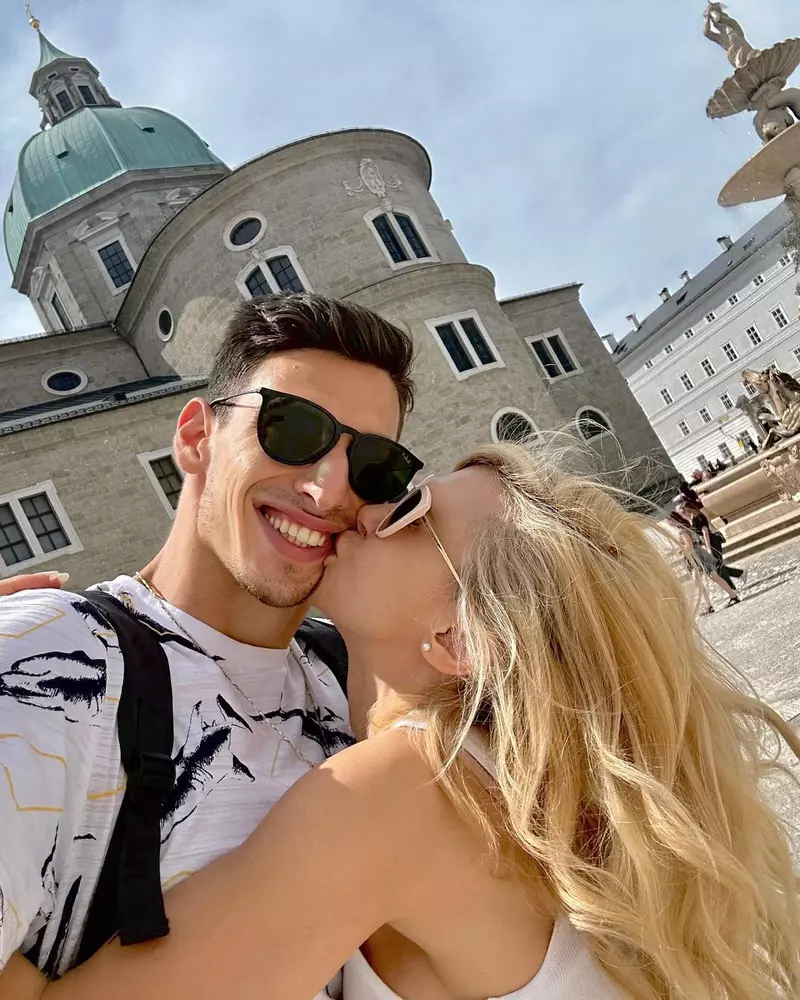 Andreea Bălan și iubitul ei, noi imagini în ipostaze tandre. Ce detaliu surprinzător a ieșit la iveală