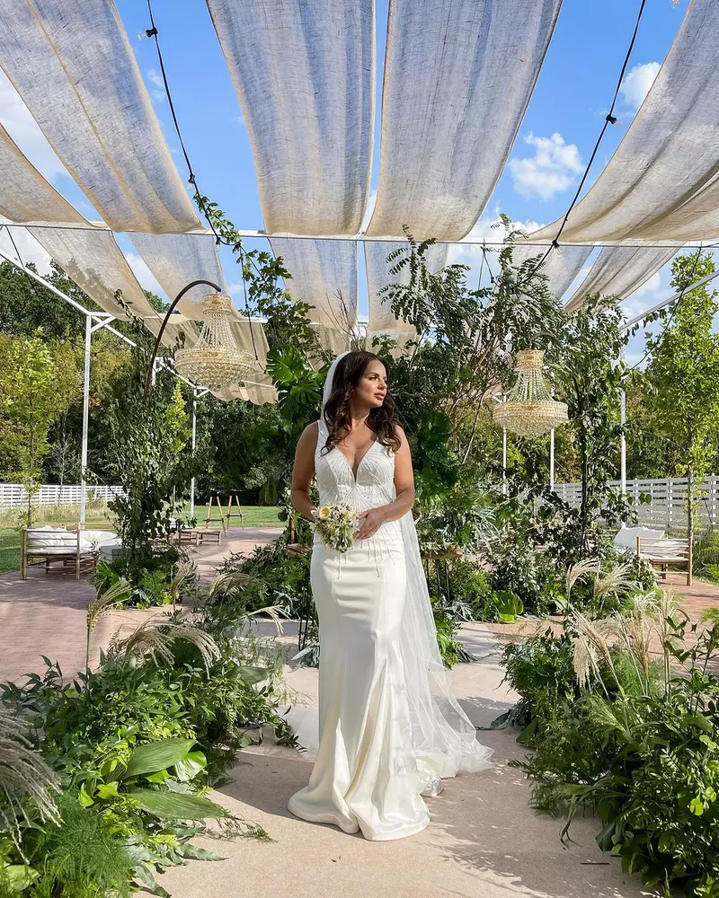 Jojo și Paul Ipate s-au căsătorit religios. Primele imagini de la nuntă