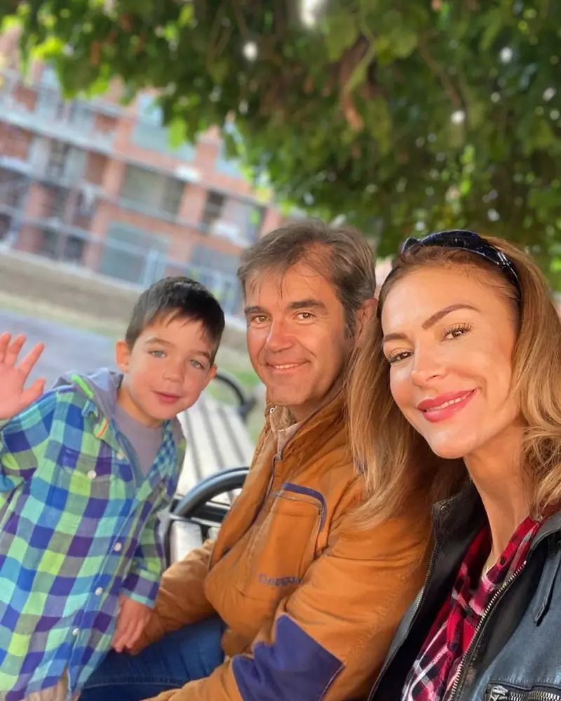 roxana-ciuhulescu-familie-1