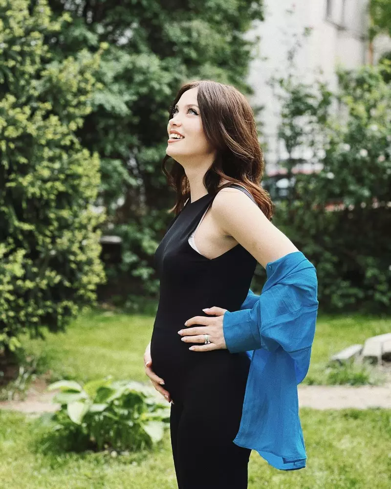 Anca Dumitra, primele poze cu burtica de gravidă