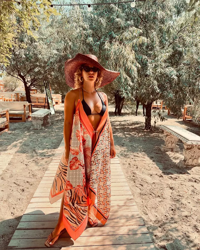 Alexia 2