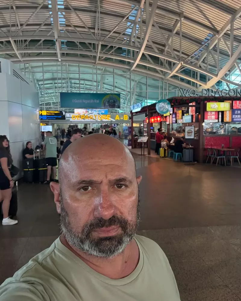 Cătălin Scărlătescu, dezamăgit de experiența sa în Bali (1)