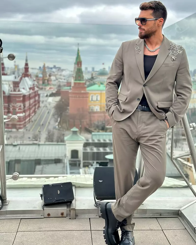 can-yaman-moscova-premiera-el-turco (2)