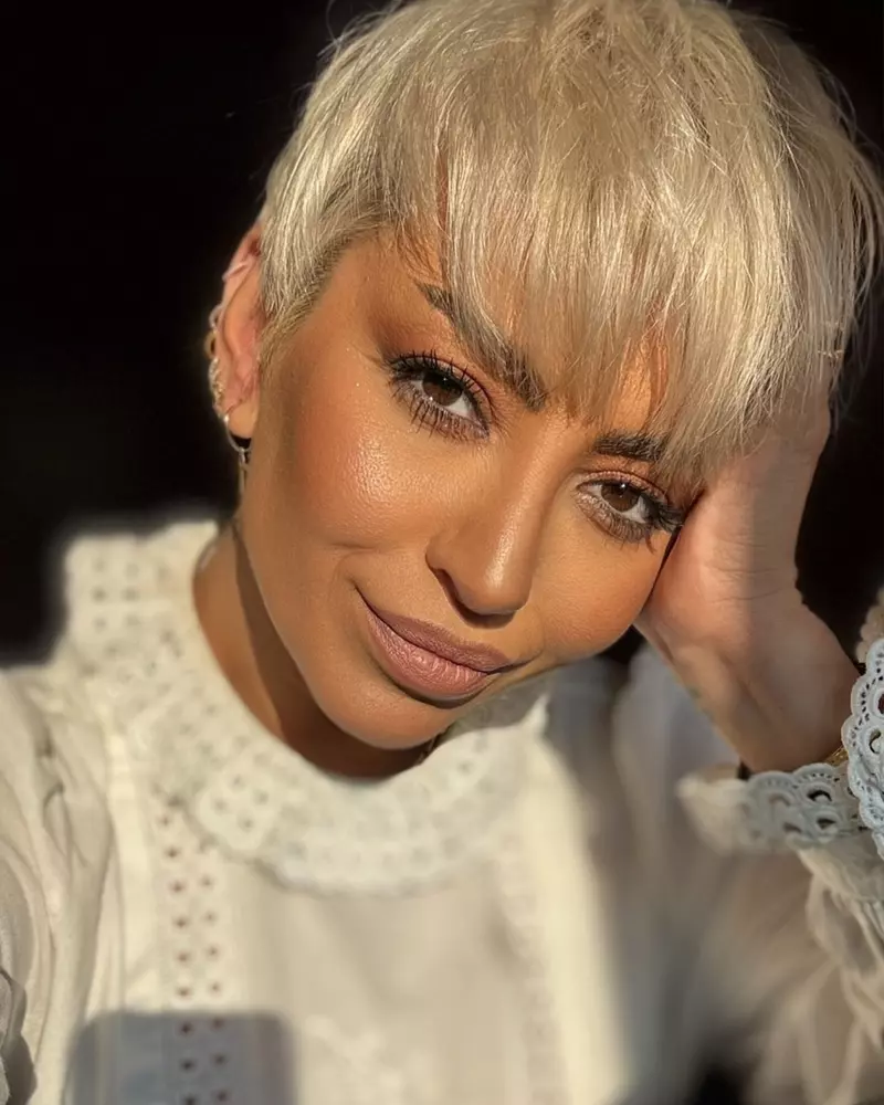 Giulia-anghelescu-transformare-fizica (2)