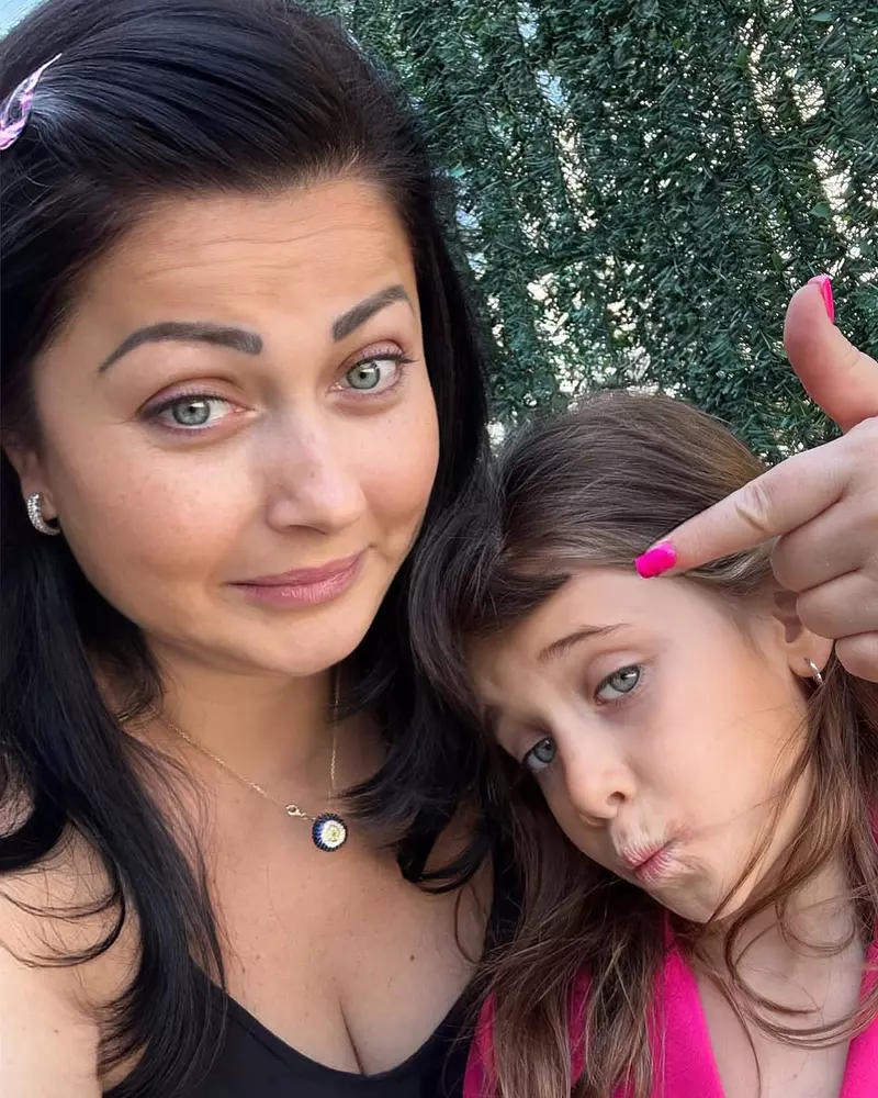 Gabriela Cristea, provocări de mamă   (1)