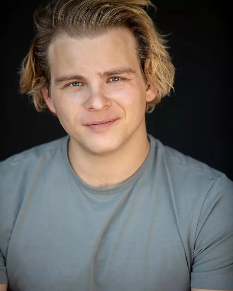 Thanks Alexa @uhhlexa my dear friend! @alexasheadshots  proud of you for crushing this business besides being a super talented Actress! (1)