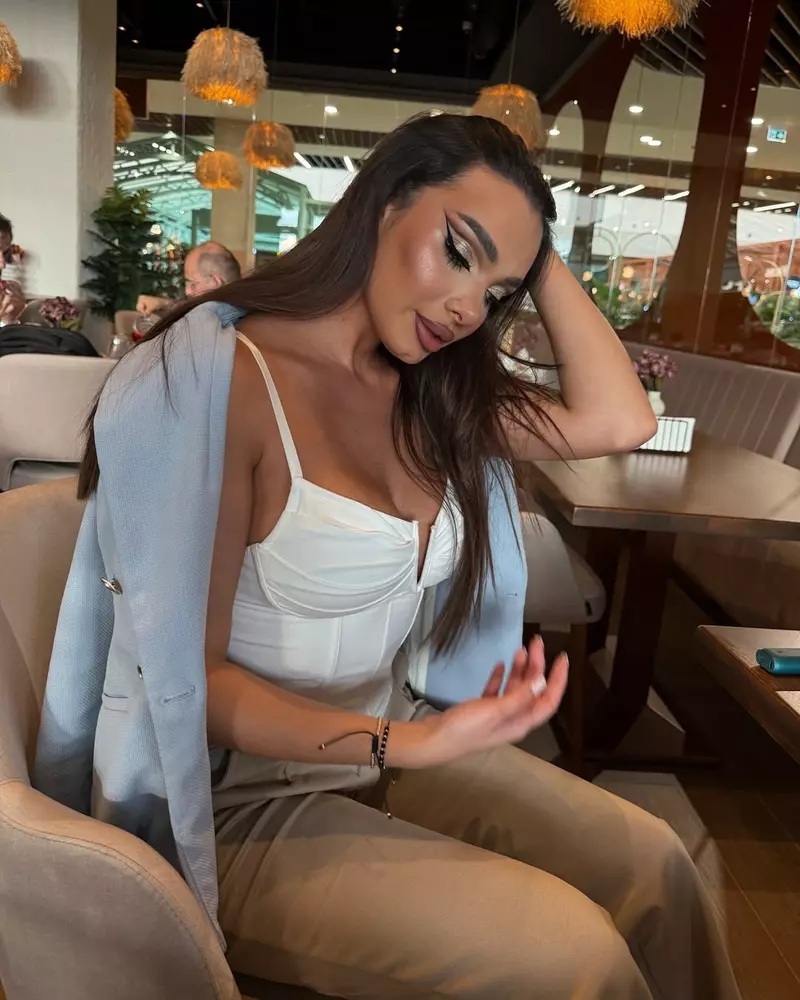 Cine este Andreea Crăciun, ispită la Insula iubirii 2025, sezonul 9 (2)