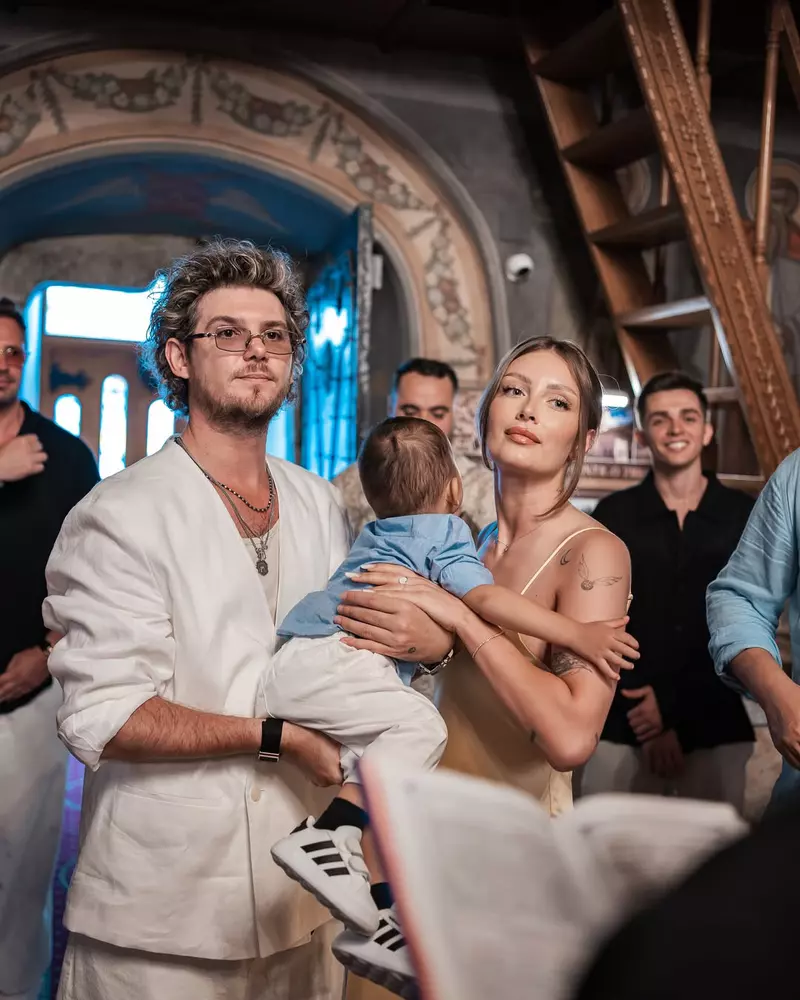 Cuza de la Noaptea Târziu, naș pentru prima dată  (1)