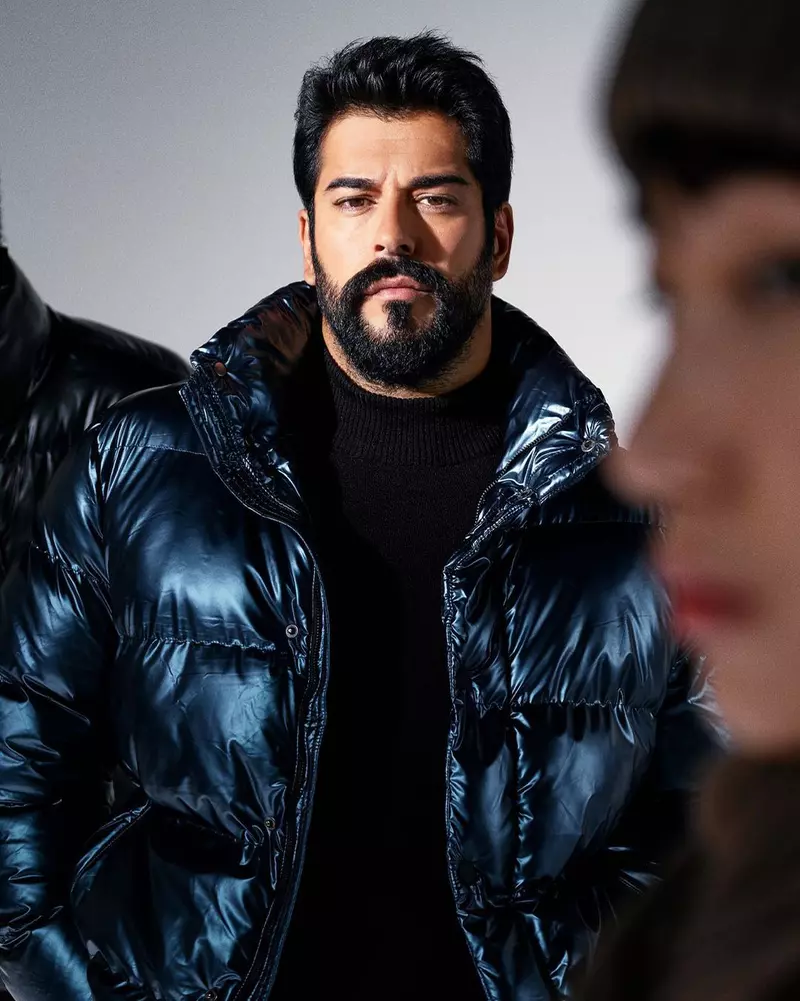 Celebrul actor turc Burak Özçivit negociază cu Netflix. Tot ce știm despre noul său proiect
