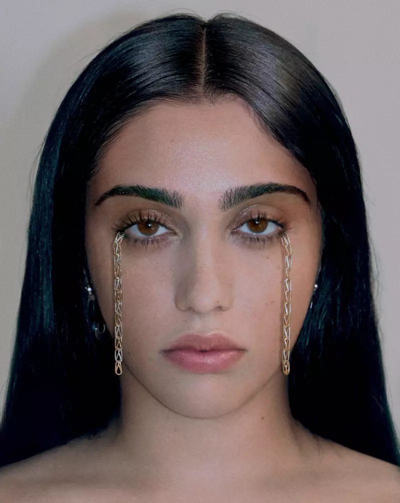 Fiica Madonnei, pictorial îndrăzneț. Lourdes Leon a pozat goală la 26 de ani
